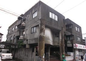 天野邸